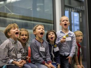 Spenden für Kinder: Kinder beim Förderpreis der Stiftung Bildung 2018 (c) Marc Beckmann